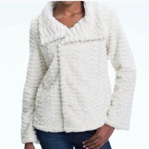 Patagonia Pelage Faux Fur Ivory Zipper Snap Button Jacket Womens